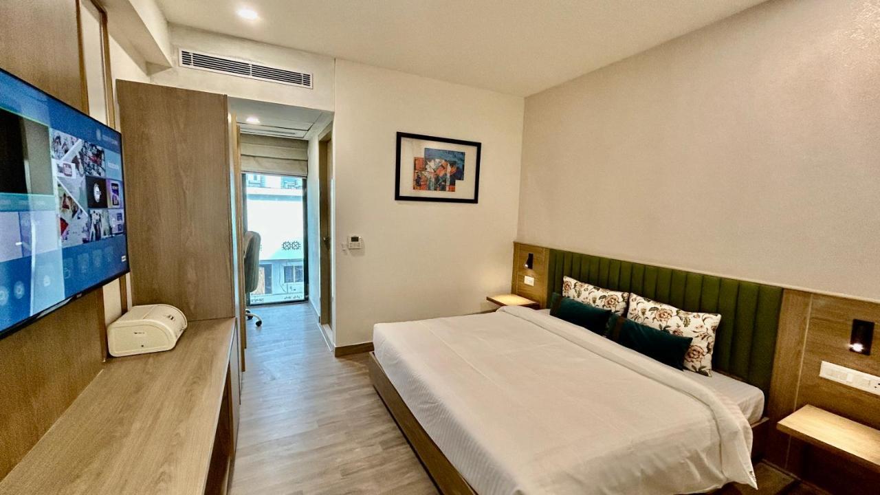 Hotel Limon & Banquet Sector 29, Gurgáon Kültér fotó