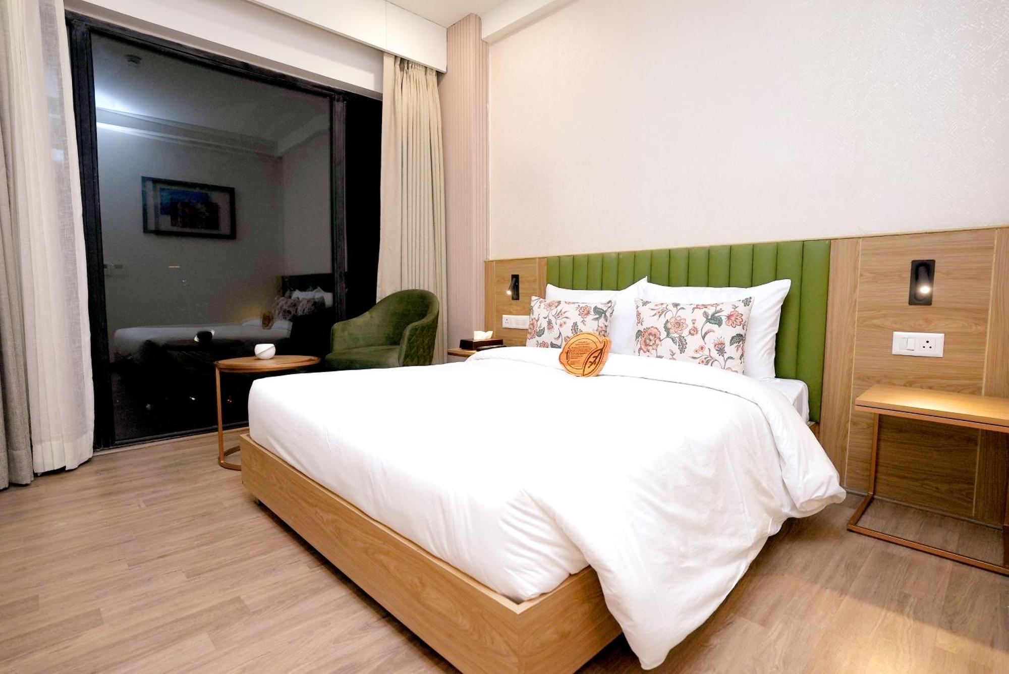 Hotel Limon & Banquet Sector 29, Gurgáon Kültér fotó